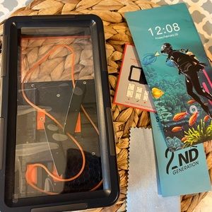 Diving waterproof case